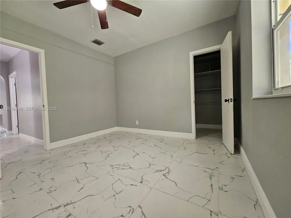1929 NE 176th St North Miami Beach, FL 33162
