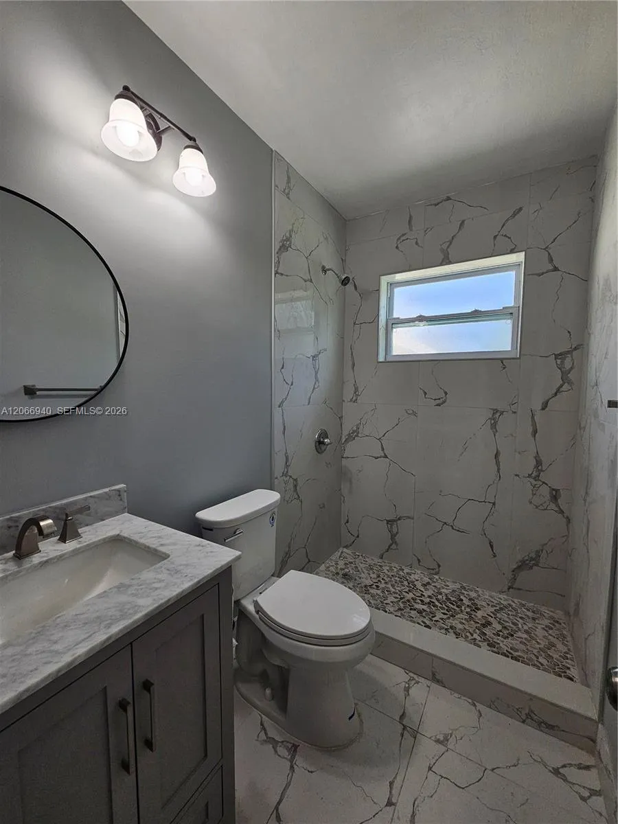 1929 NE 176th St North Miami Beach, FL 33162