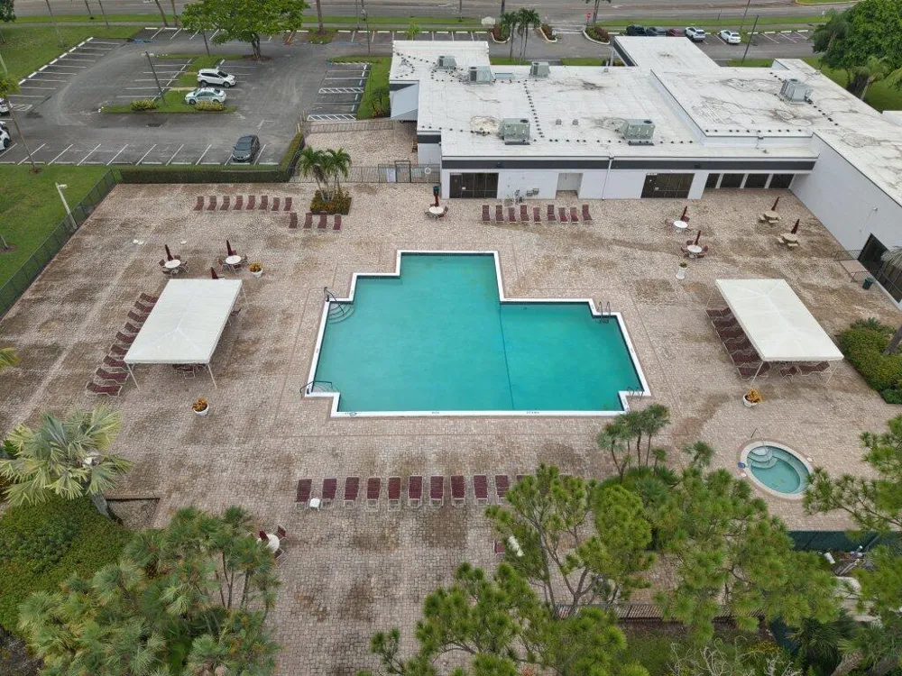 4640 Lucerne Lakes Boulevard W #404 Lake Worth, FL 33467