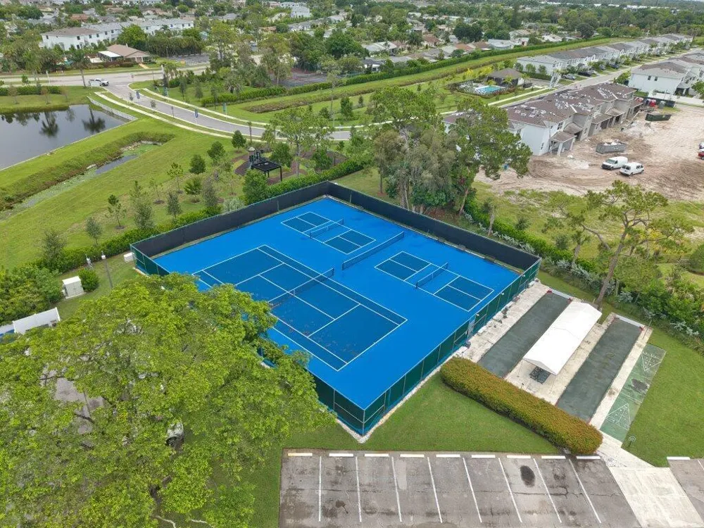 4640 Lucerne Lakes Boulevard W #404 Lake Worth, FL 33467