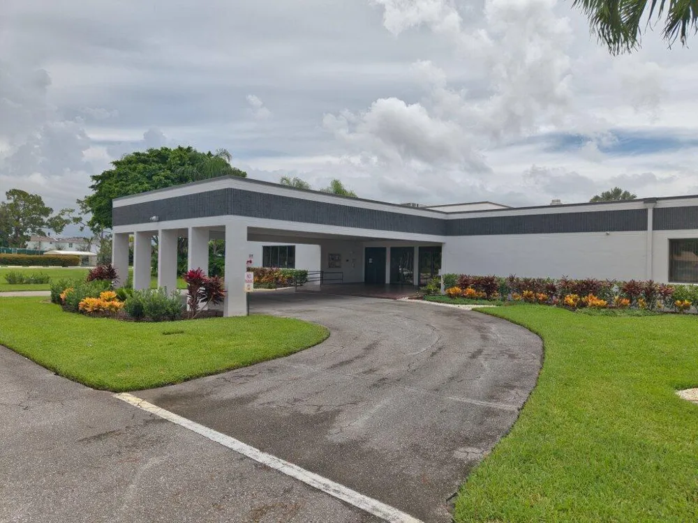4640 Lucerne Lakes Boulevard W #404 Lake Worth, FL 33467