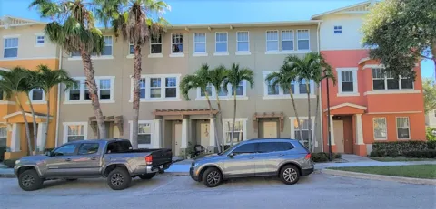 870 Marina Del Ray Lane #3