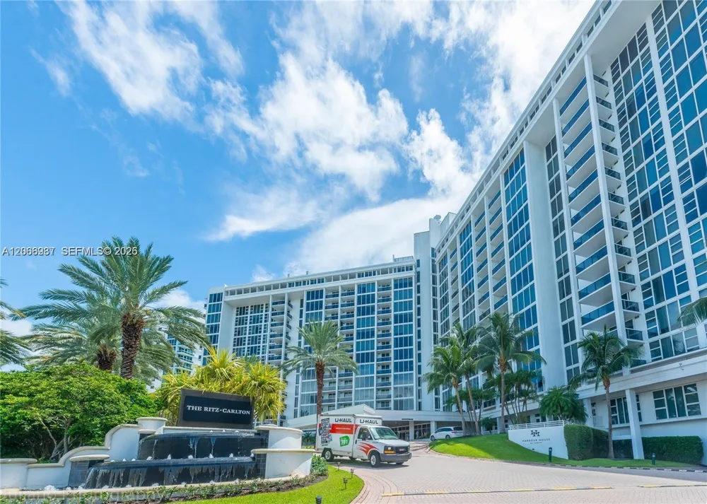 10275 Collins Ave #416 Bal Harbour, FL 33154