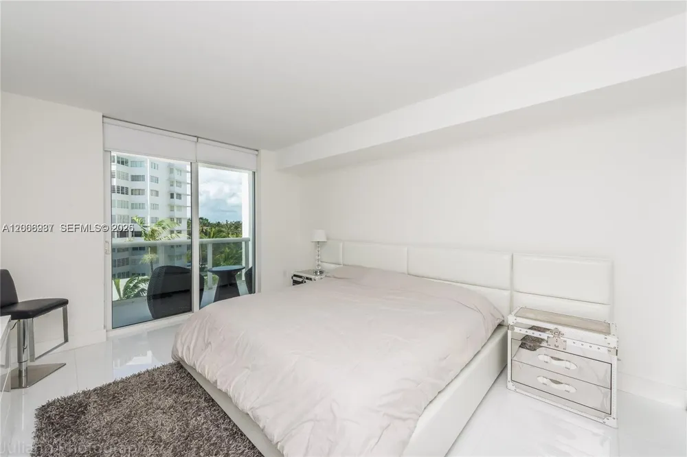 10275 Collins Ave #416 Bal Harbour, FL 33154