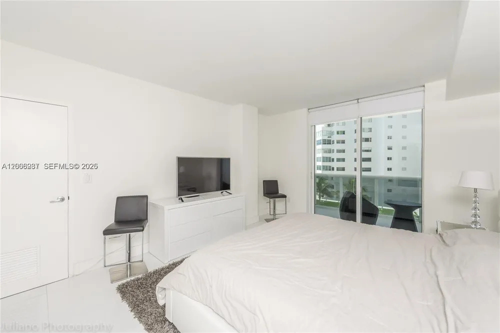 10275 Collins Ave #416 Bal Harbour, FL 33154