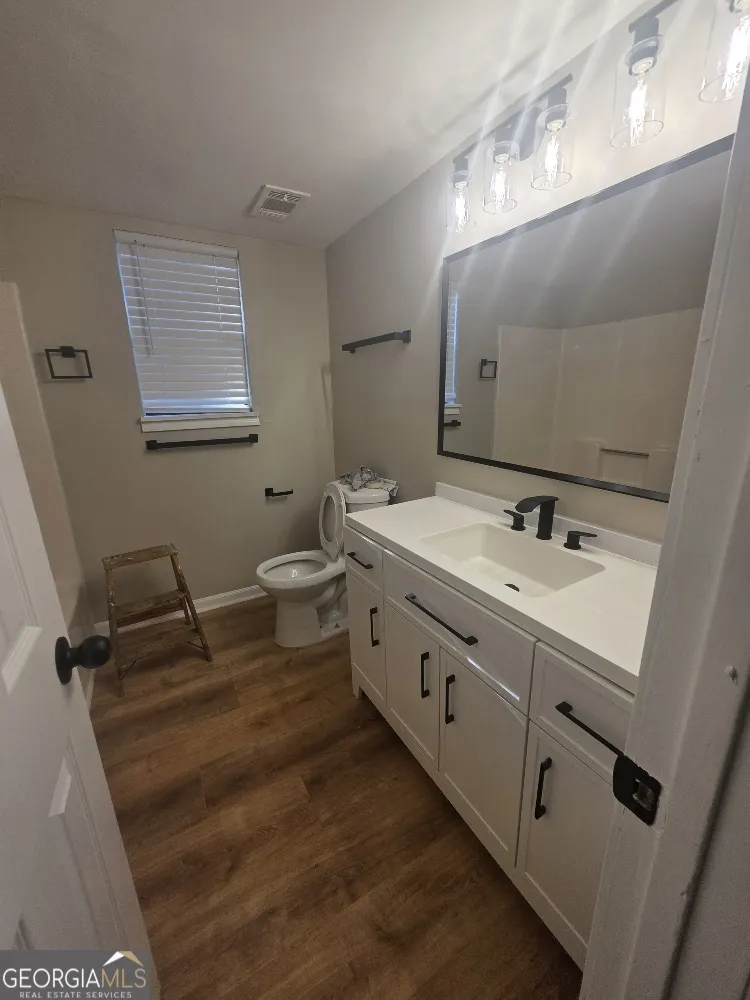 3541 Santa Leta DR Ellenwood, GA 30294