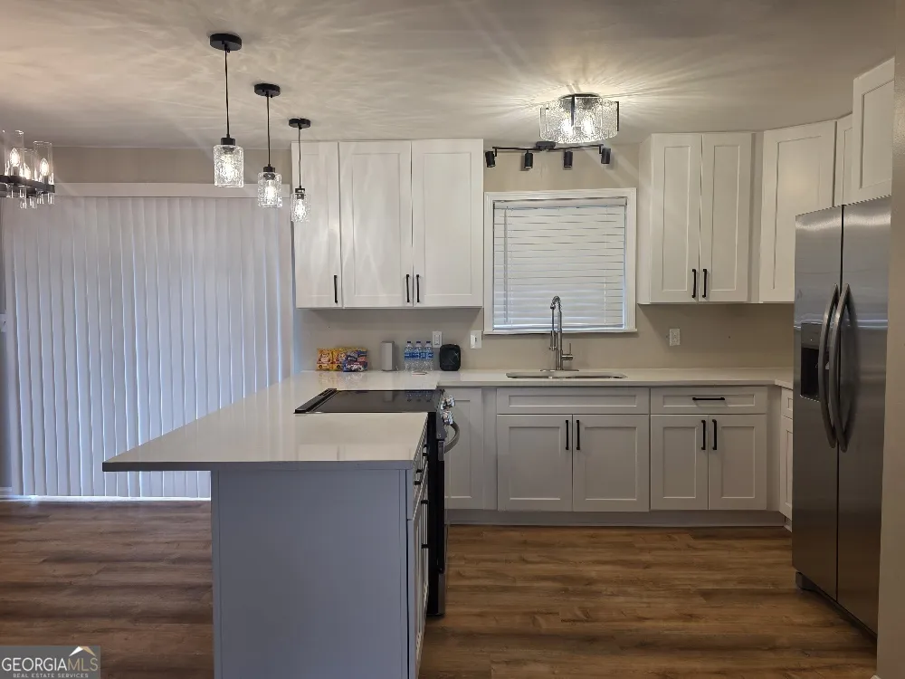3541 Santa Leta DR Ellenwood, GA 30294