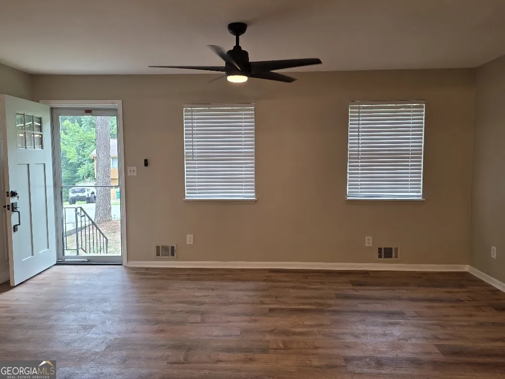 3541 Santa Leta DR Ellenwood, GA 30294