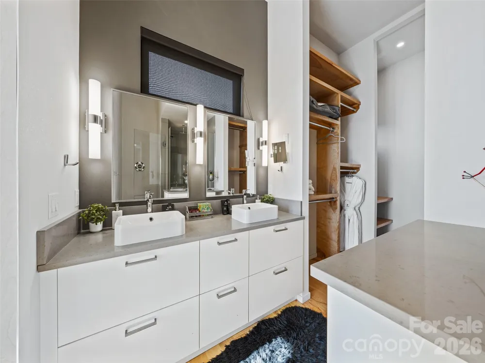 147 Bluff Creek Terrace Candler, NC 28715