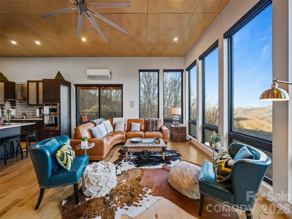 147 Bluff Creek Terrace Candler, NC 28715