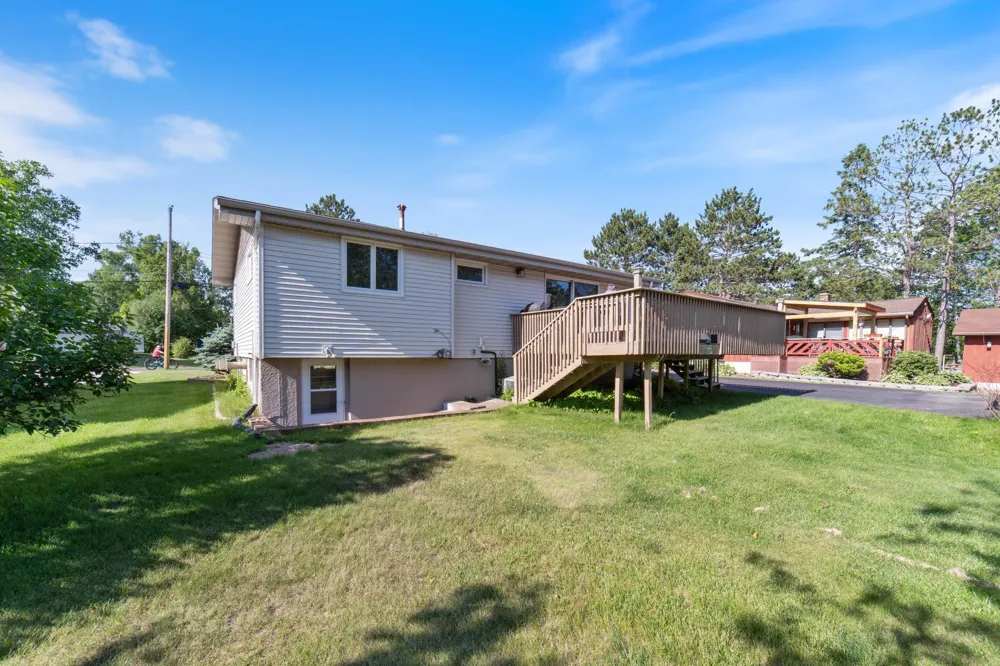588 W Winona Street Duluth, MN 55803