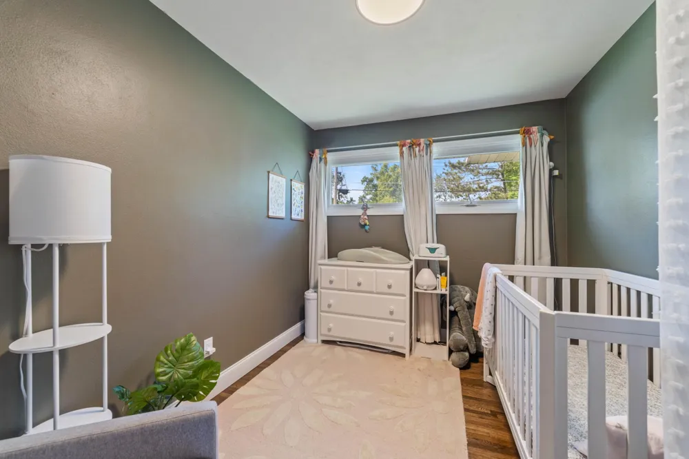588 W Winona Street Duluth, MN 55803