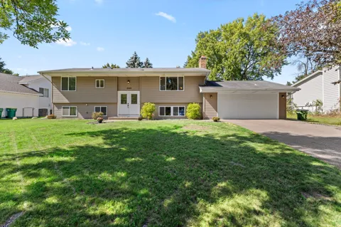 2449 Pearson Parkway