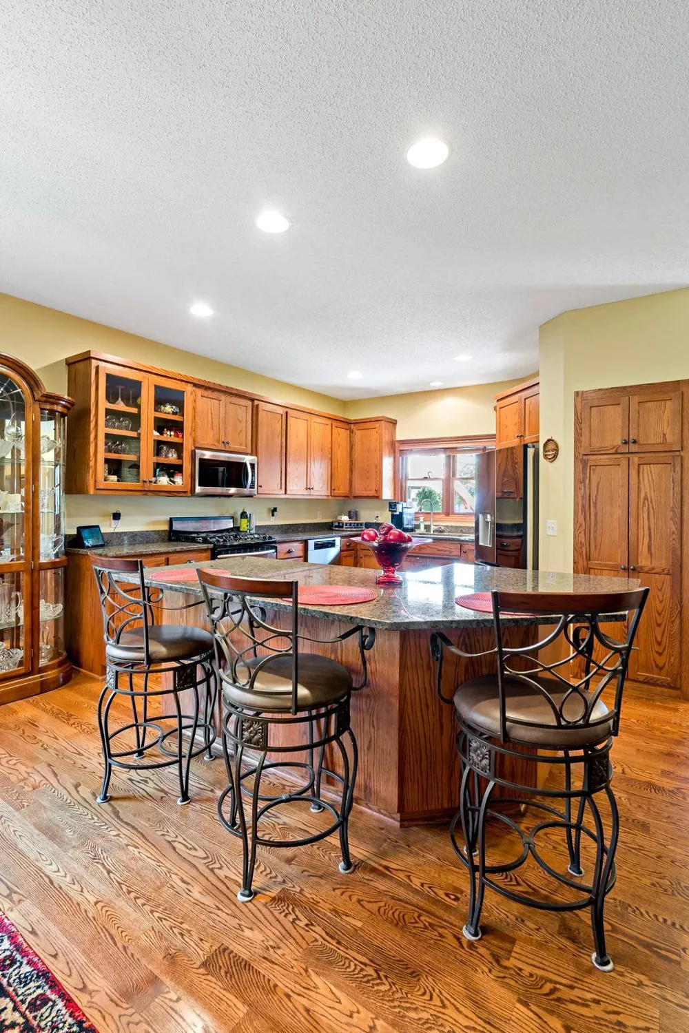 1371 Holly Avenue Oakdale, MN 55128