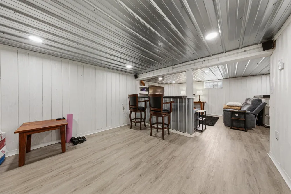 308 1st Street NW New Richland, MN 56072