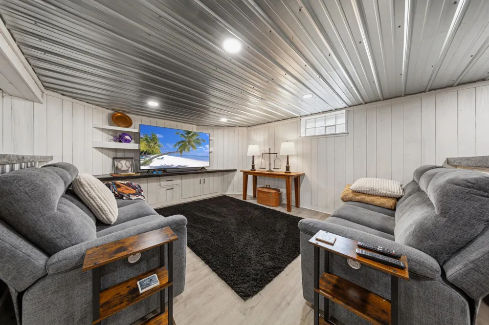 308 1st Street NW New Richland, MN 56072