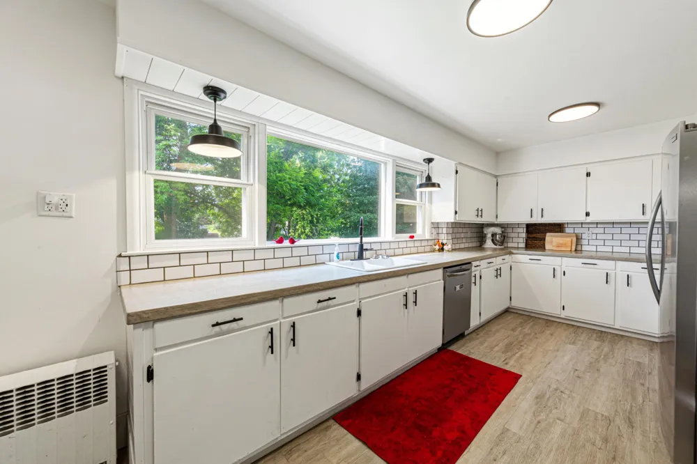 308 1st Street NW New Richland, MN 56072