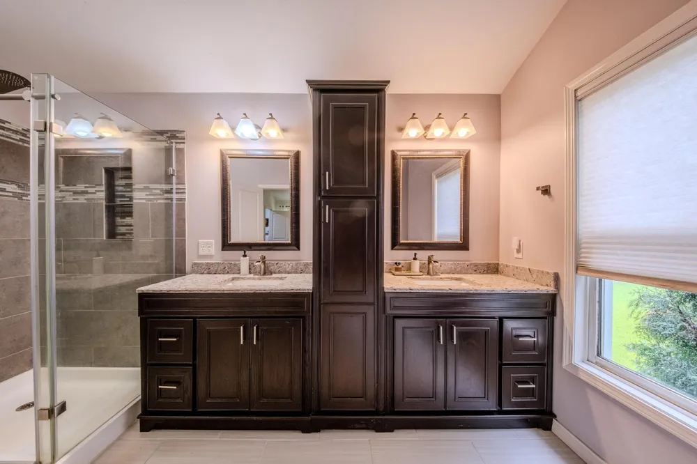 5962 Ridge Drive Savage, MN 55378