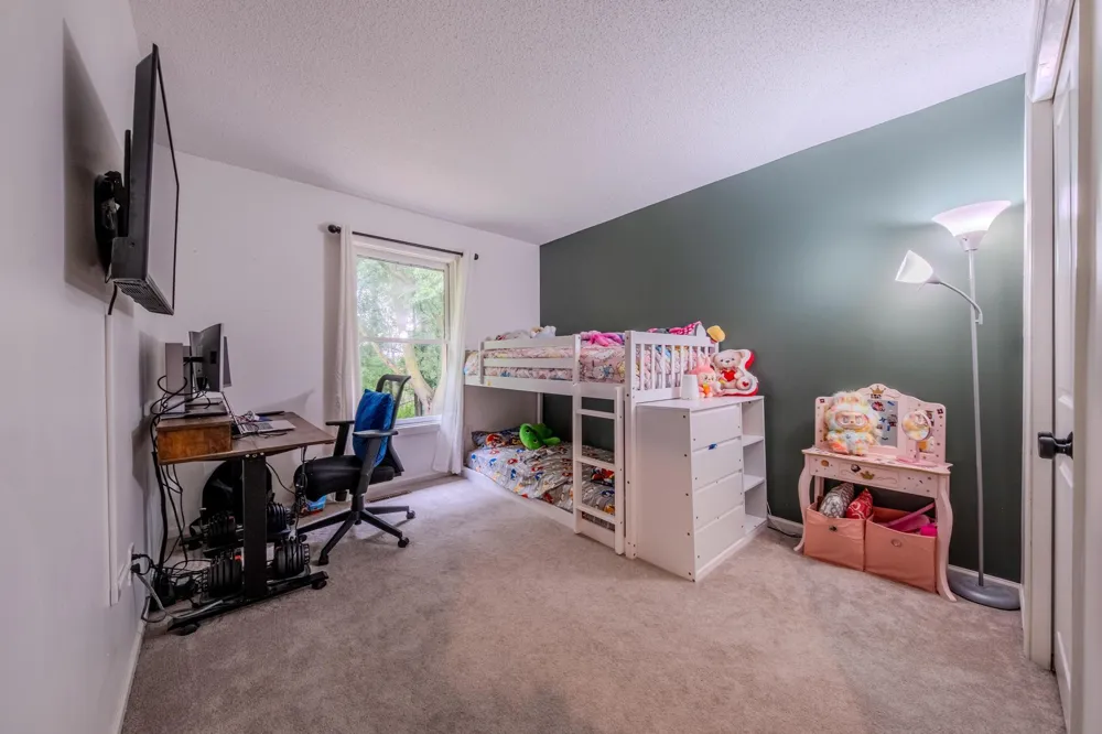 5962 Ridge Drive Savage, MN 55378