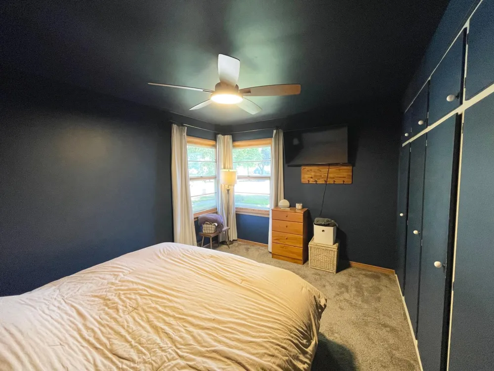 16 S Paffrath Avenue Springfield, MN 56087
