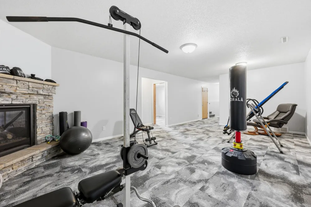 1512 19th Avenue E West Fargo, ND 58078