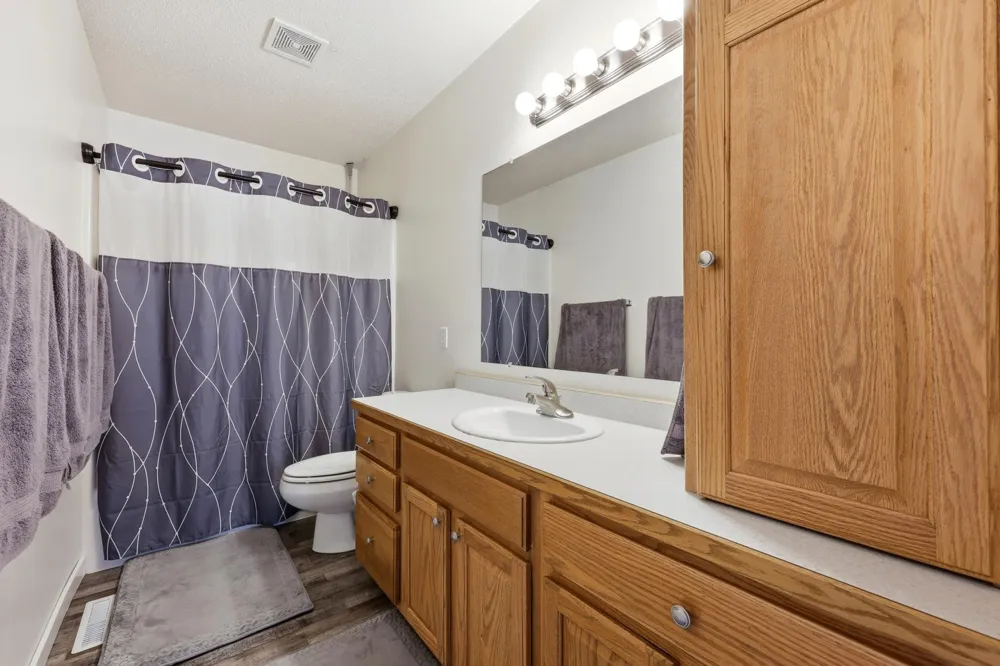1512 19th Avenue E West Fargo, ND 58078