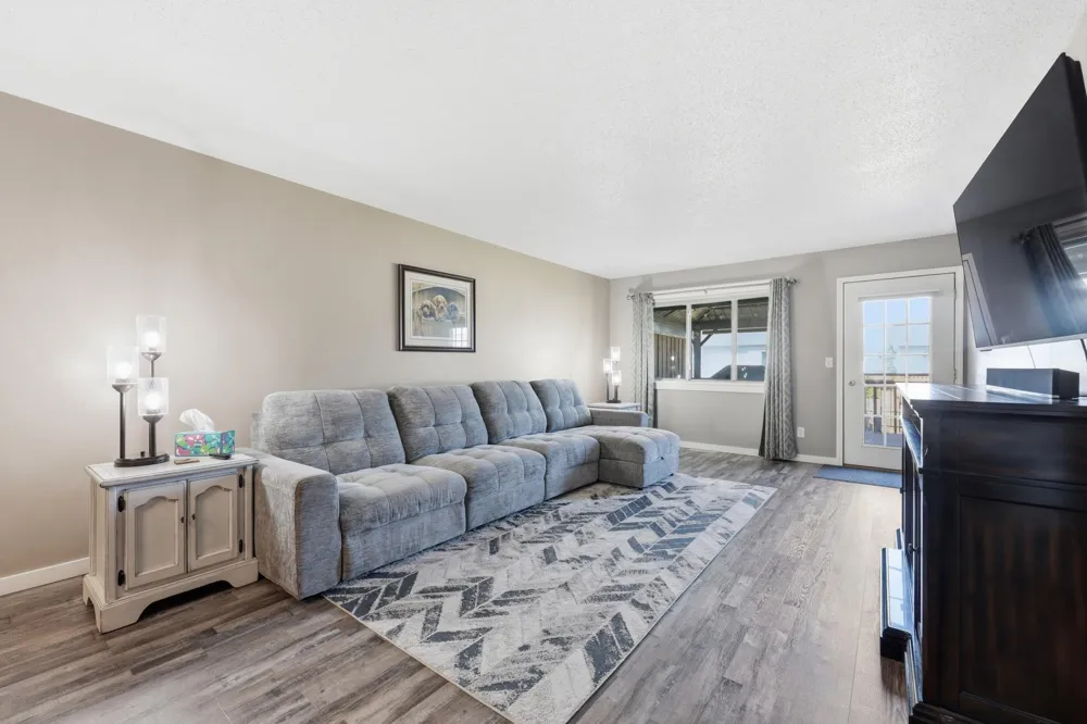 1512 19th Avenue E West Fargo, ND 58078