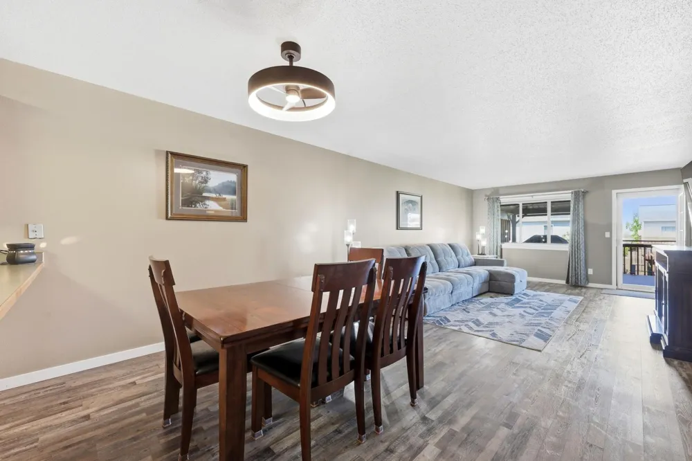 1512 19th Avenue E West Fargo, ND 58078
