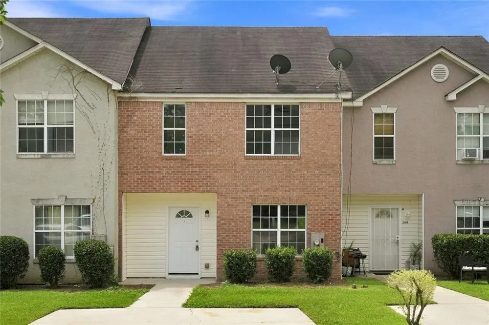 366 Beach Court Riverdale, GA 30274