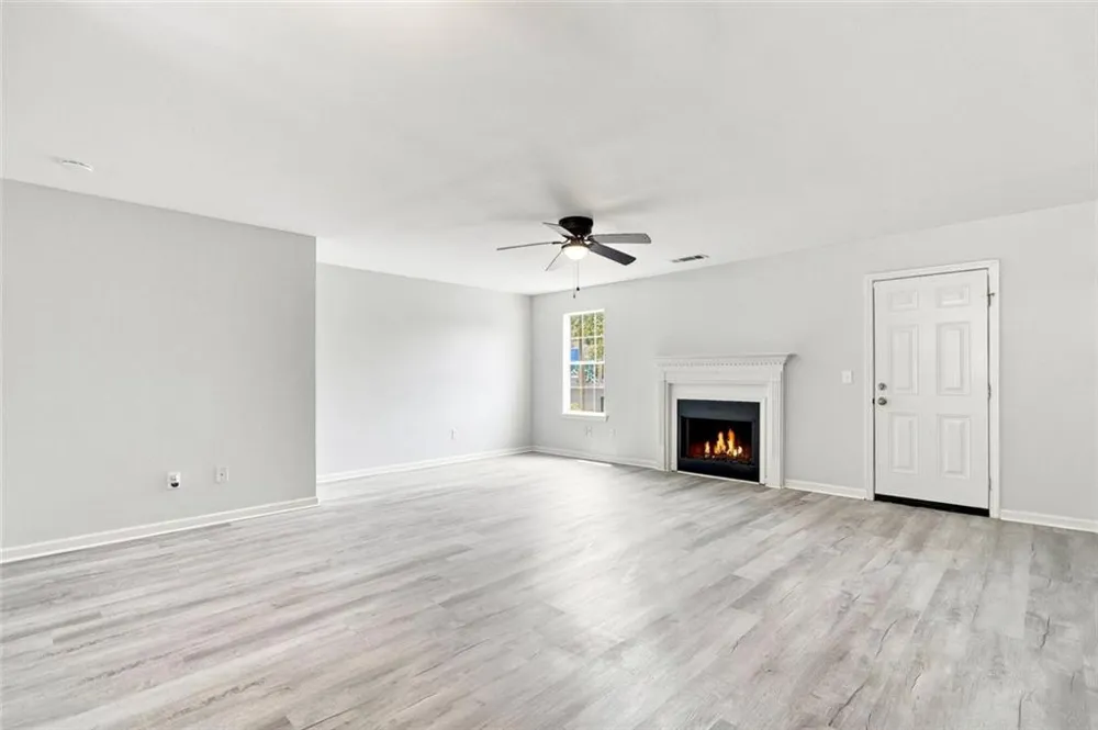 366 Beach Court Riverdale, GA 30274