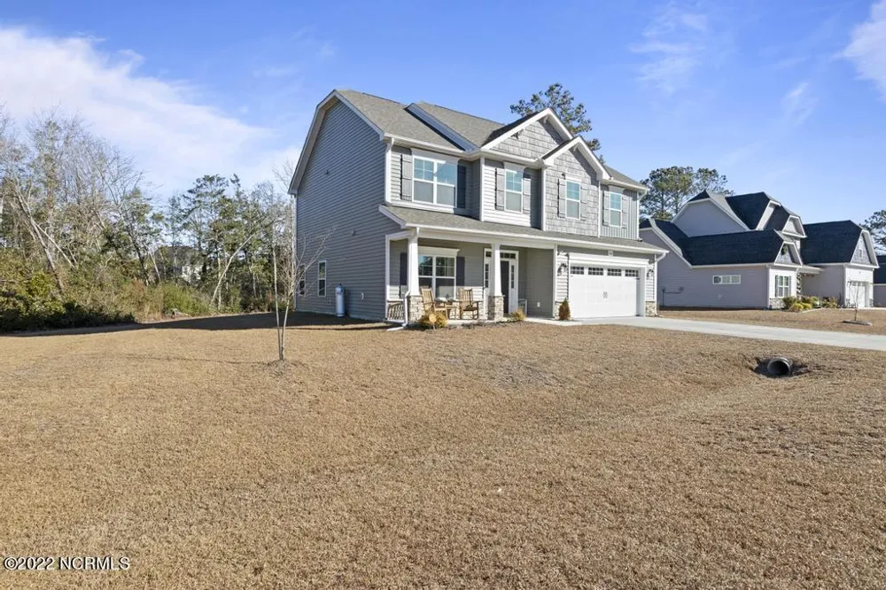 906 Needlerush Road Sneads Ferry, NC 28460