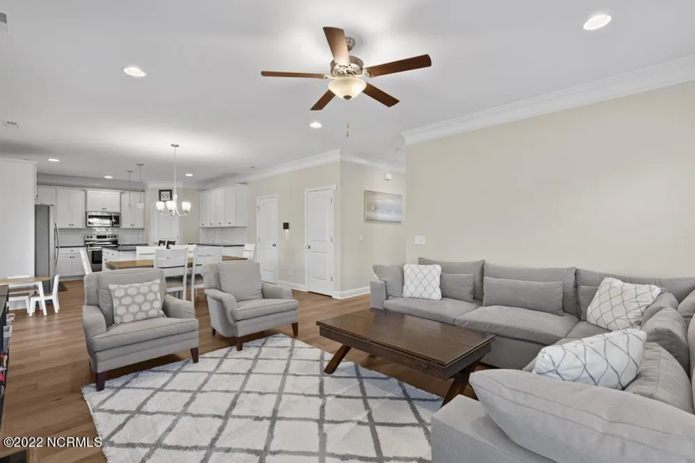 906 Needlerush Road Sneads Ferry, NC 28460
