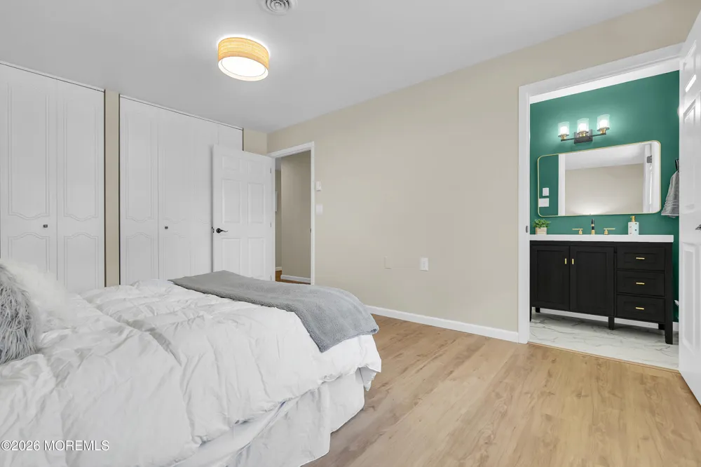 110 Buckingham Drive #B Manchester, NJ 08759
