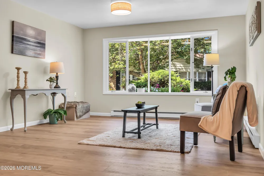 110 Buckingham Drive #B Manchester, NJ 08759