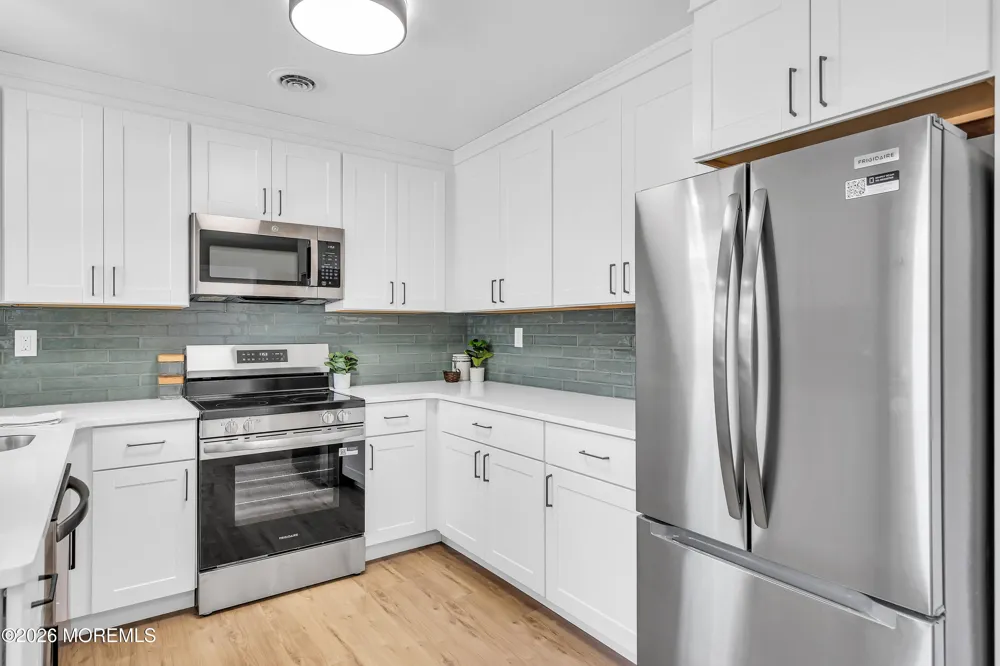 110 Buckingham Drive #B Manchester, NJ 08759