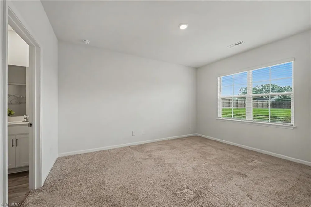 620 Hickory Point Drive Lexington, NC 27292