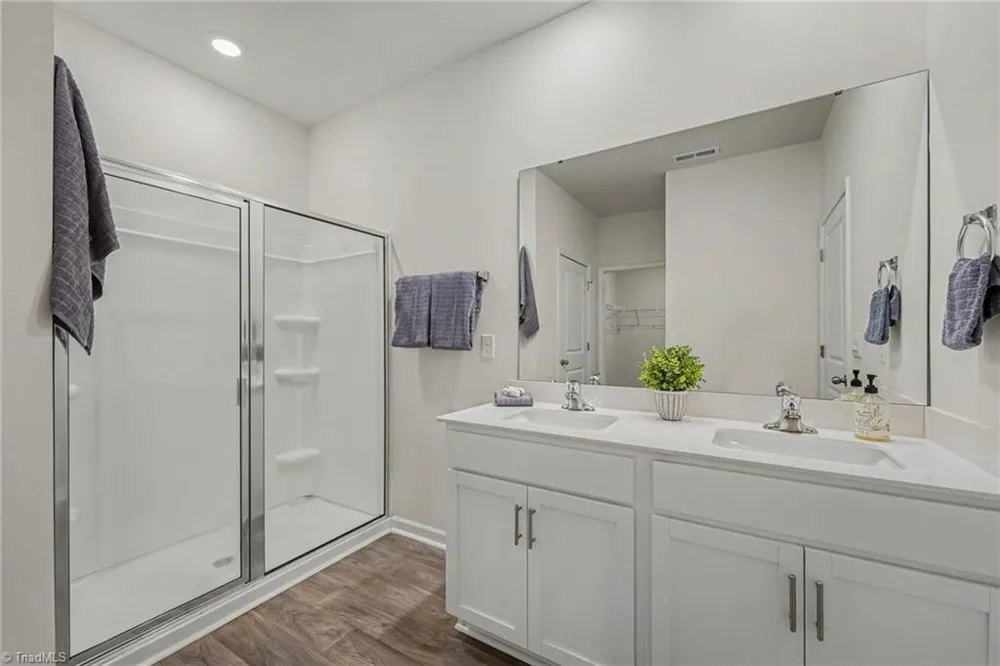 620 Hickory Point Drive Lexington, NC 27292