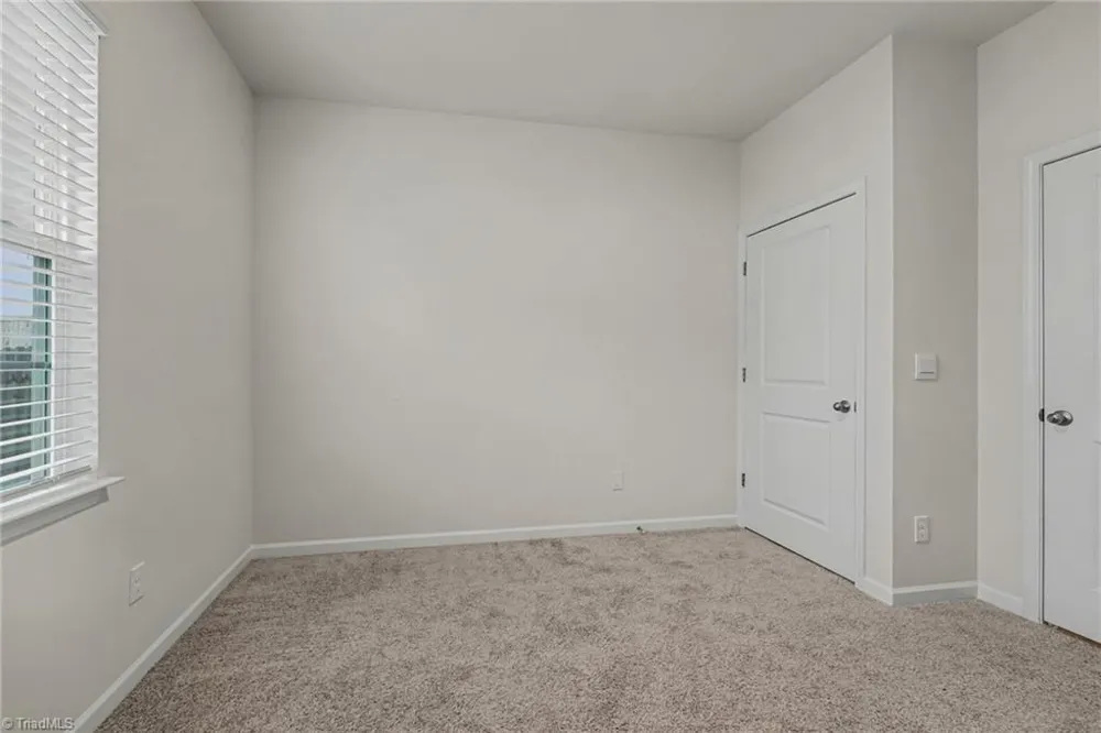 620 Hickory Point Drive Lexington, NC 27292