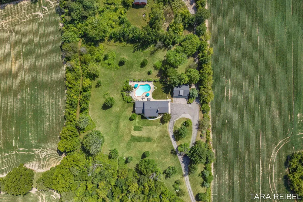 990 Riley Street Jamestown Charter Township, MI 49426