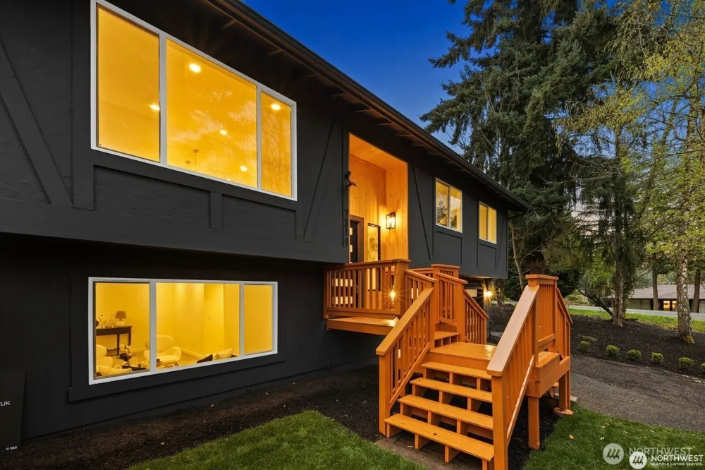 7211 182nd Street SW Edmonds, WA 98026