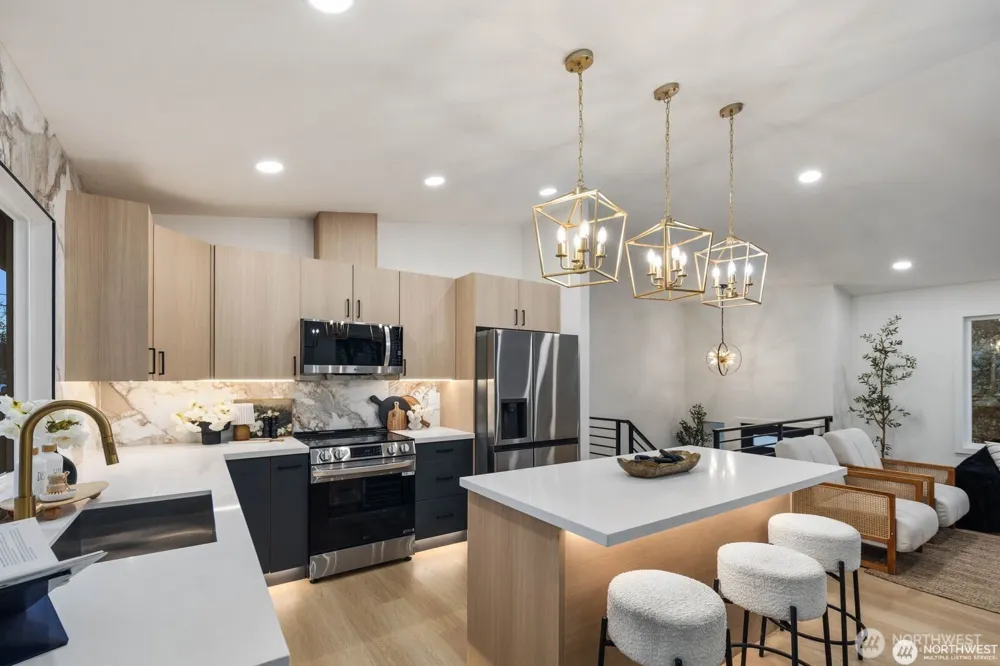 7211 182nd Street SW Edmonds, WA 98026