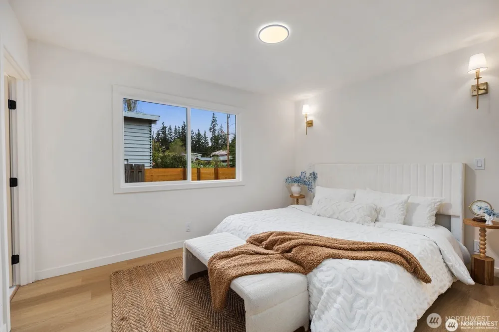 7211 182nd Street SW Edmonds, WA 98026