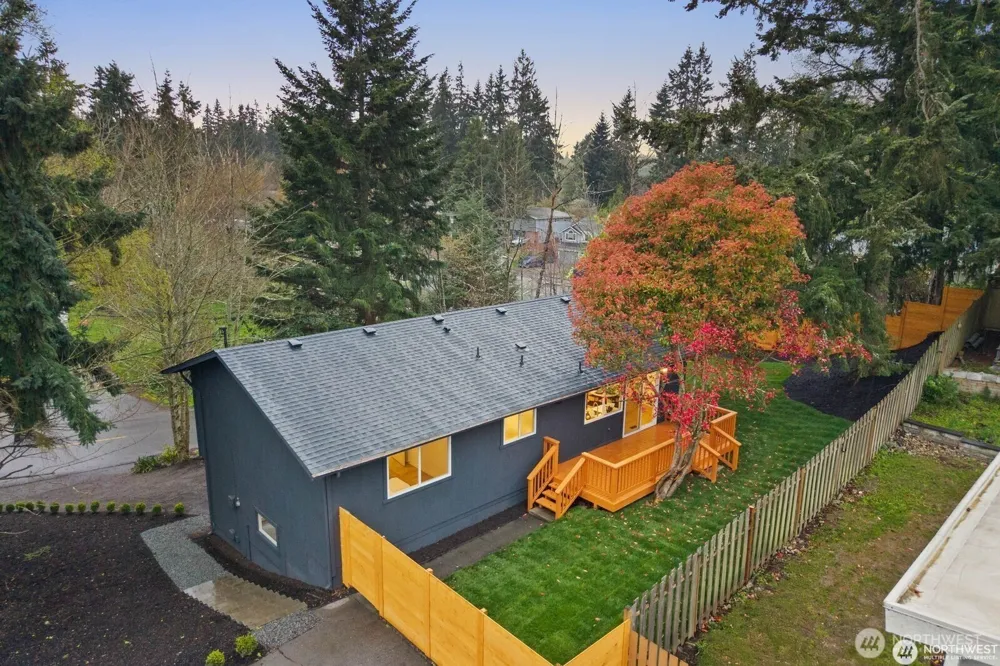 7211 182nd Street SW Edmonds, WA 98026