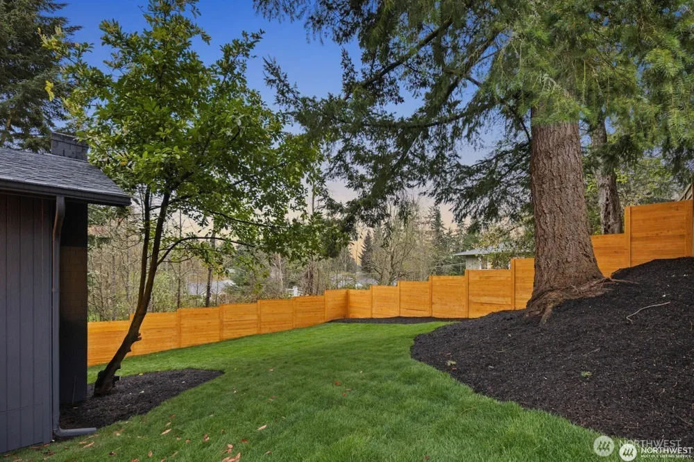 7211 182nd Street SW Edmonds, WA 98026