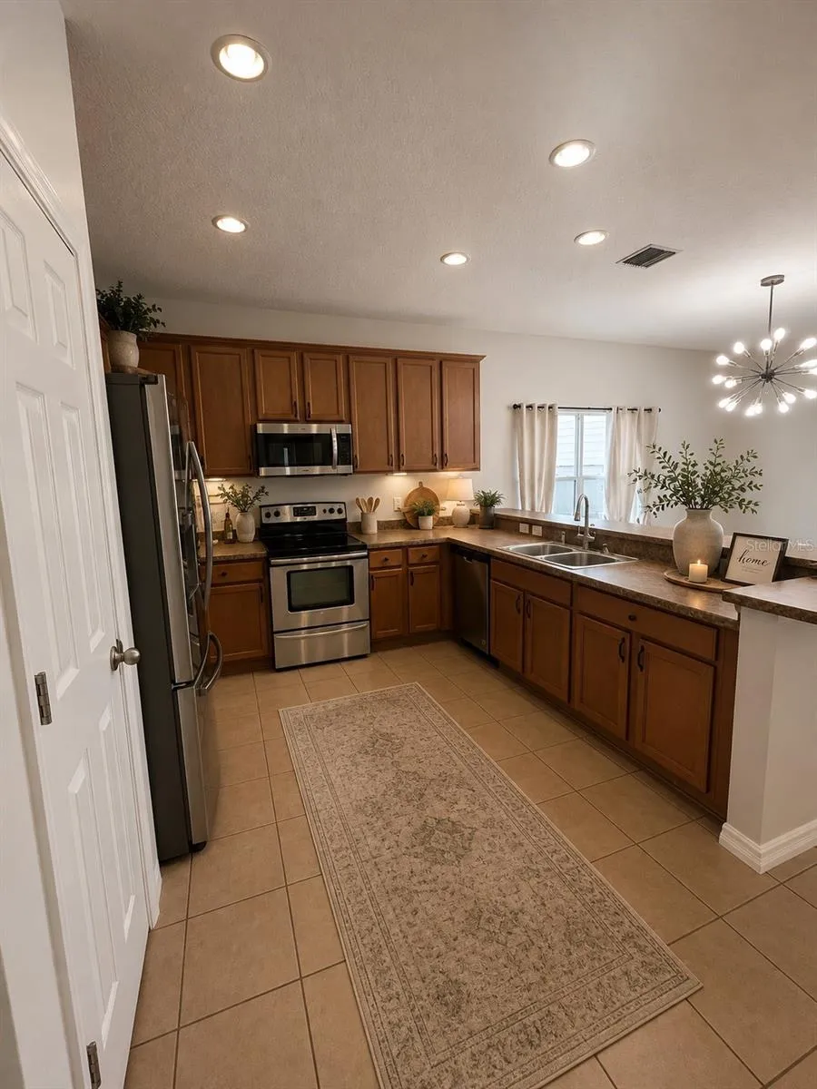 10117 CELTIC ASH DRIVE Ruskin, FL 33573