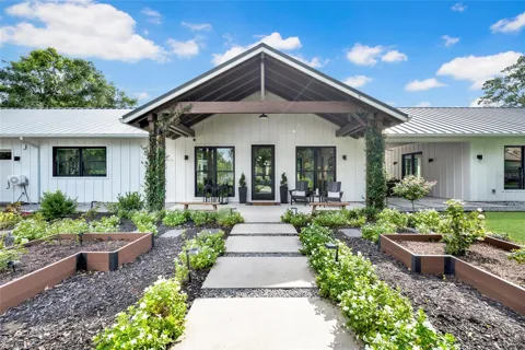 3440 CRENSHAW LAKE ROAD