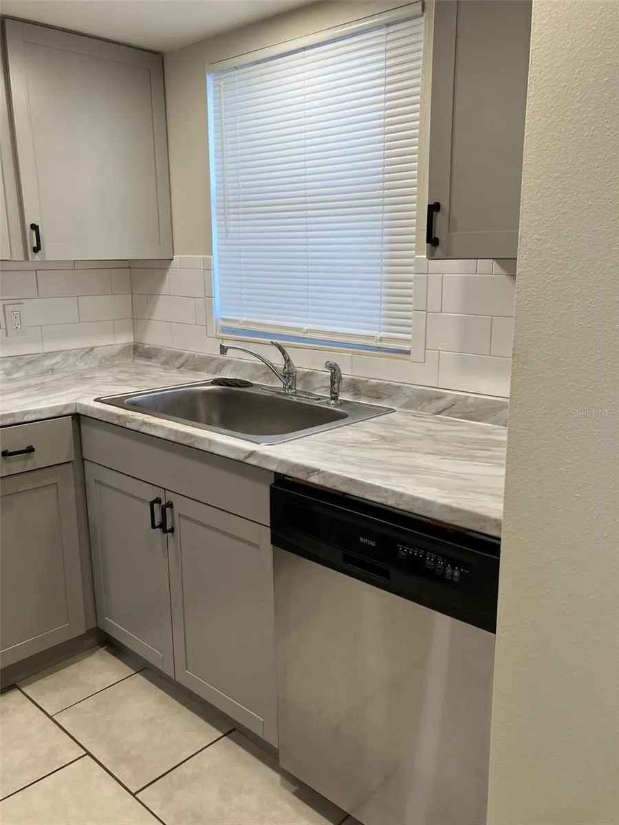 5521 80TH STREET #302 St Petersburg, FL 33709