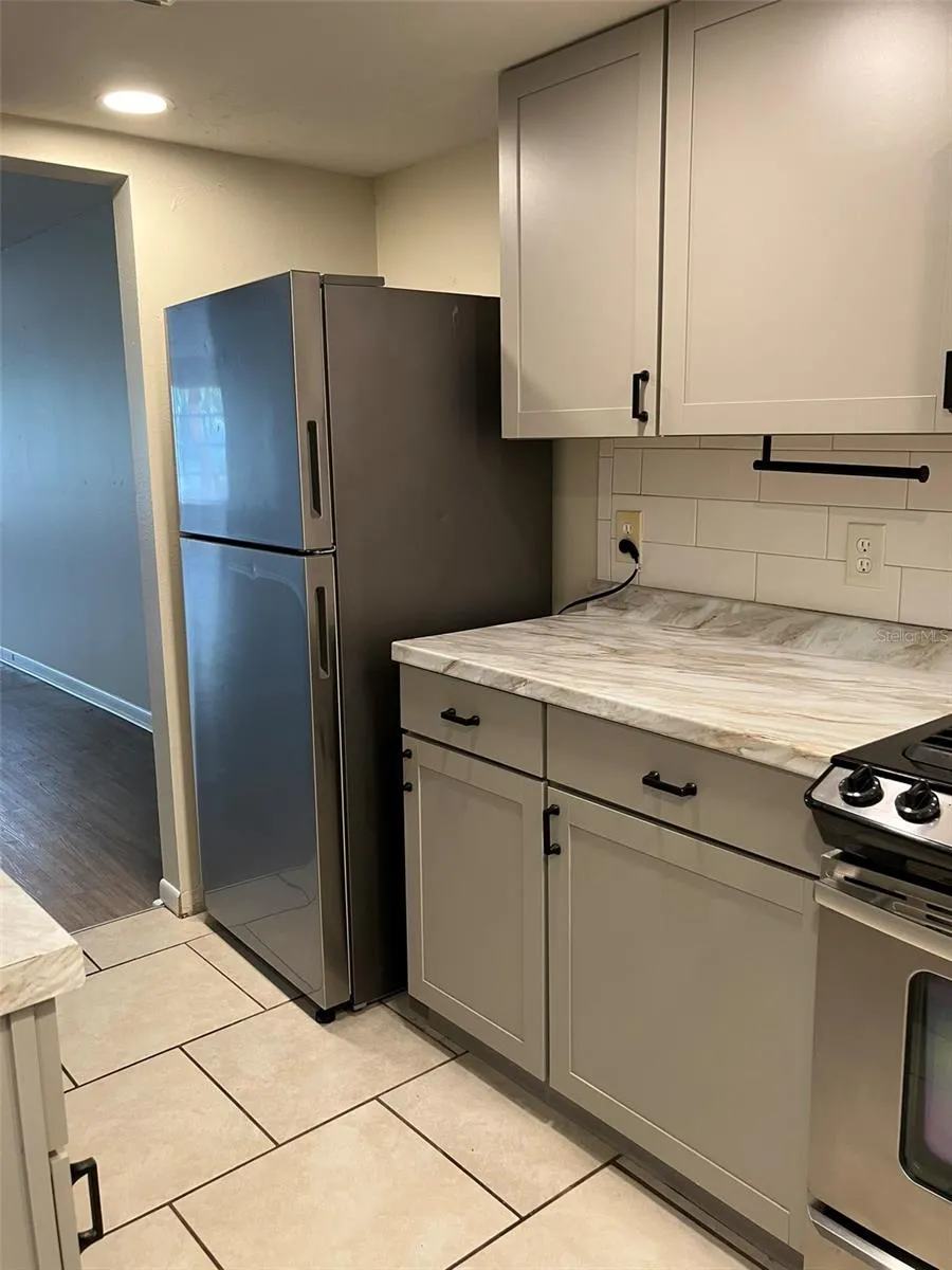 5521 80TH STREET #302 St Petersburg, FL 33709