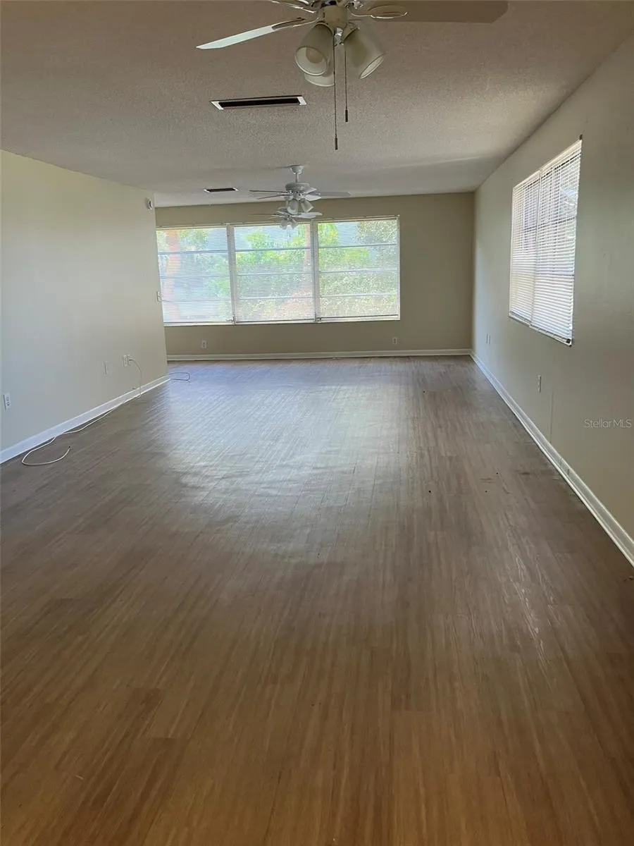 5521 80TH STREET #302 St Petersburg, FL 33709