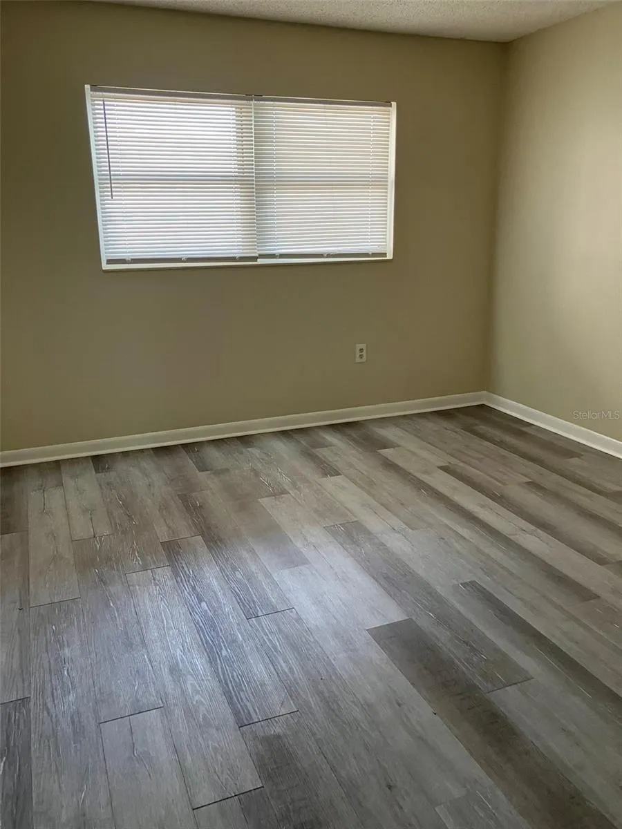5521 80TH STREET #302 St Petersburg, FL 33709